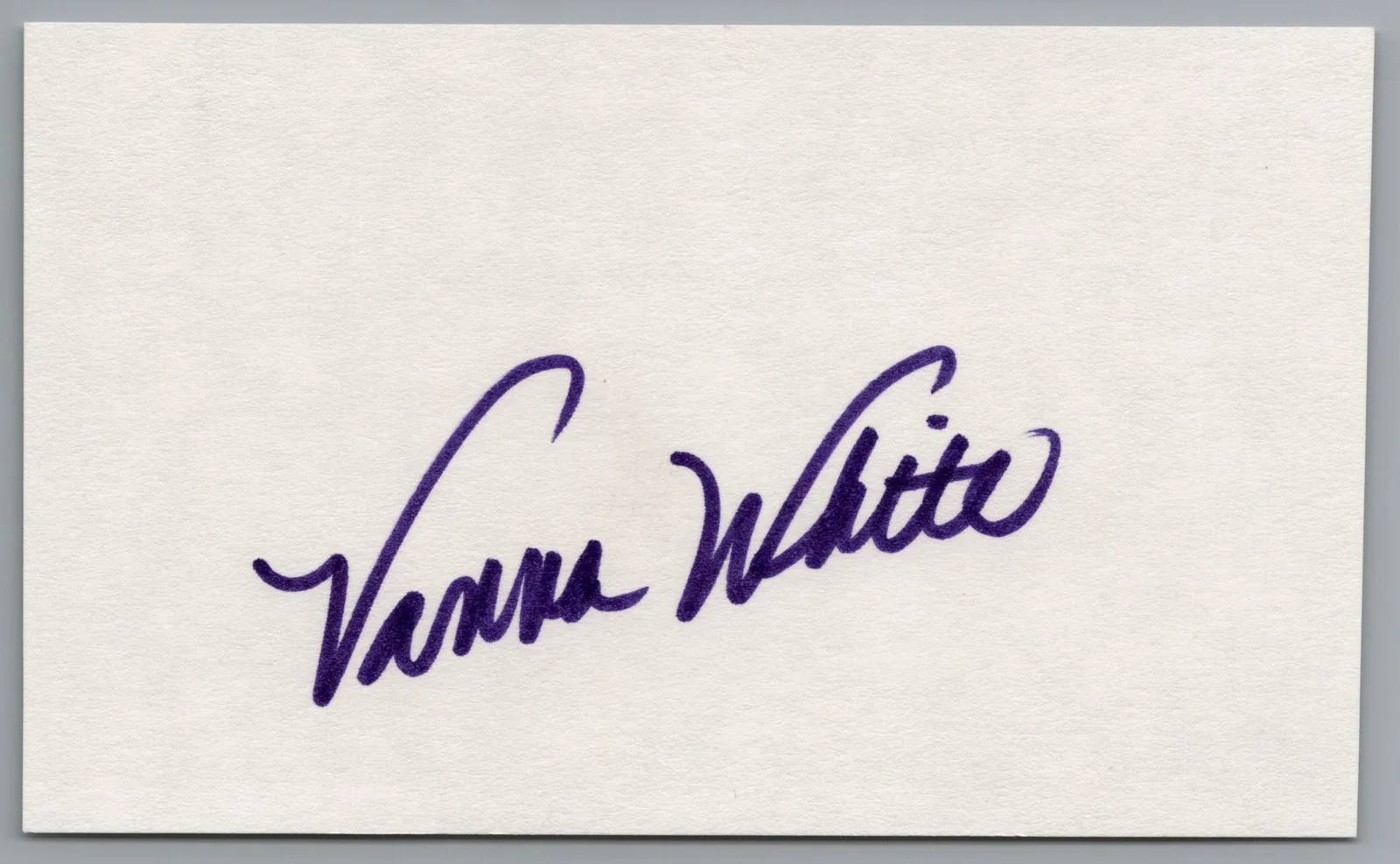 Vanna White — Vanna White Signed 3x5 Index Card Wheel Of Fortune Autographed