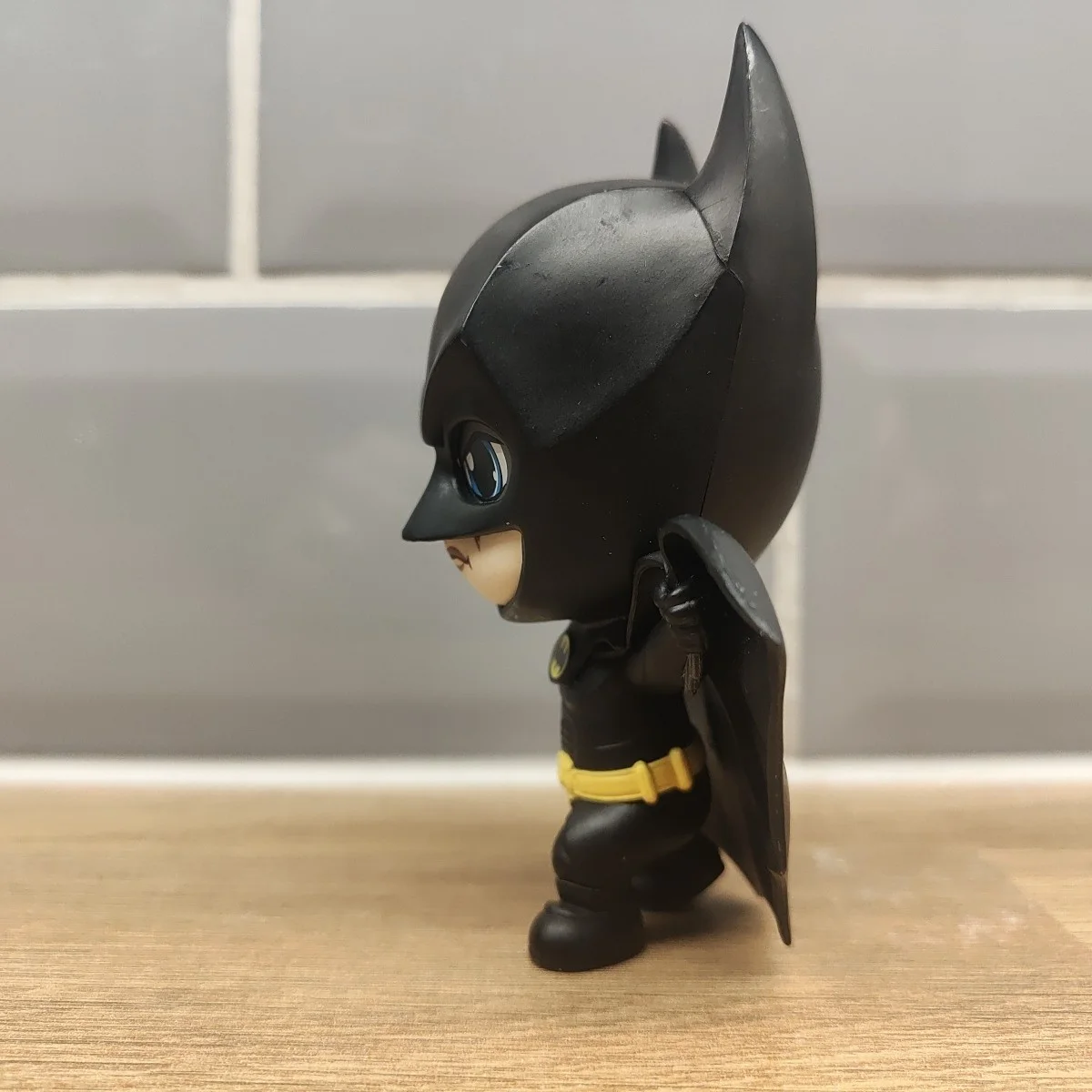 Batman Returns 1992 Batman Hot Toys Cosbaby Figure Collectible DC Rare, изображение 4