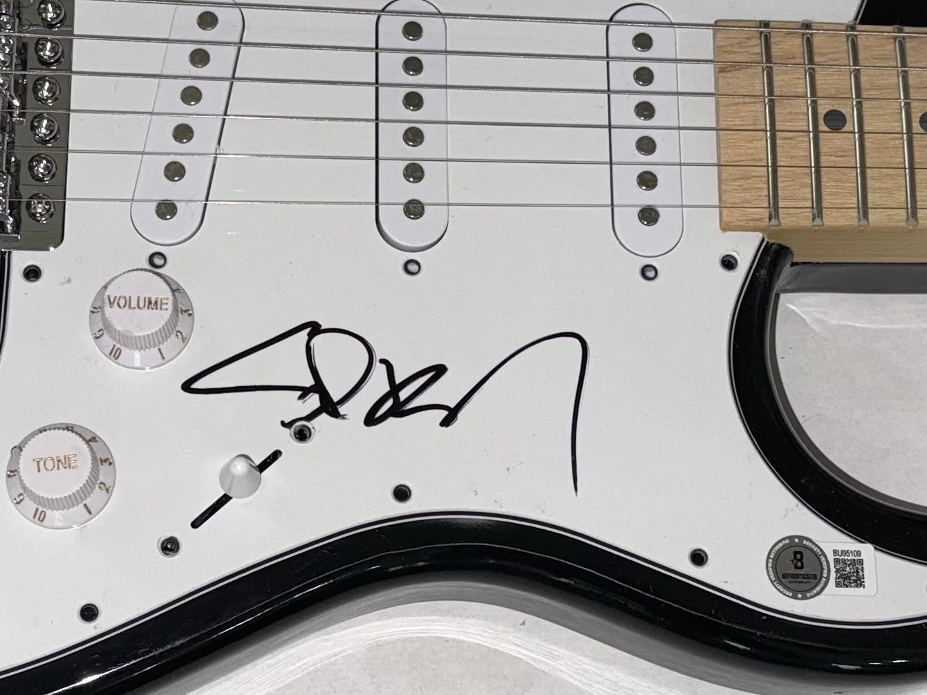 Powerman 5000 Spider One Signed Autograph Electric Guitar Band Singer Beckett, изображение 4