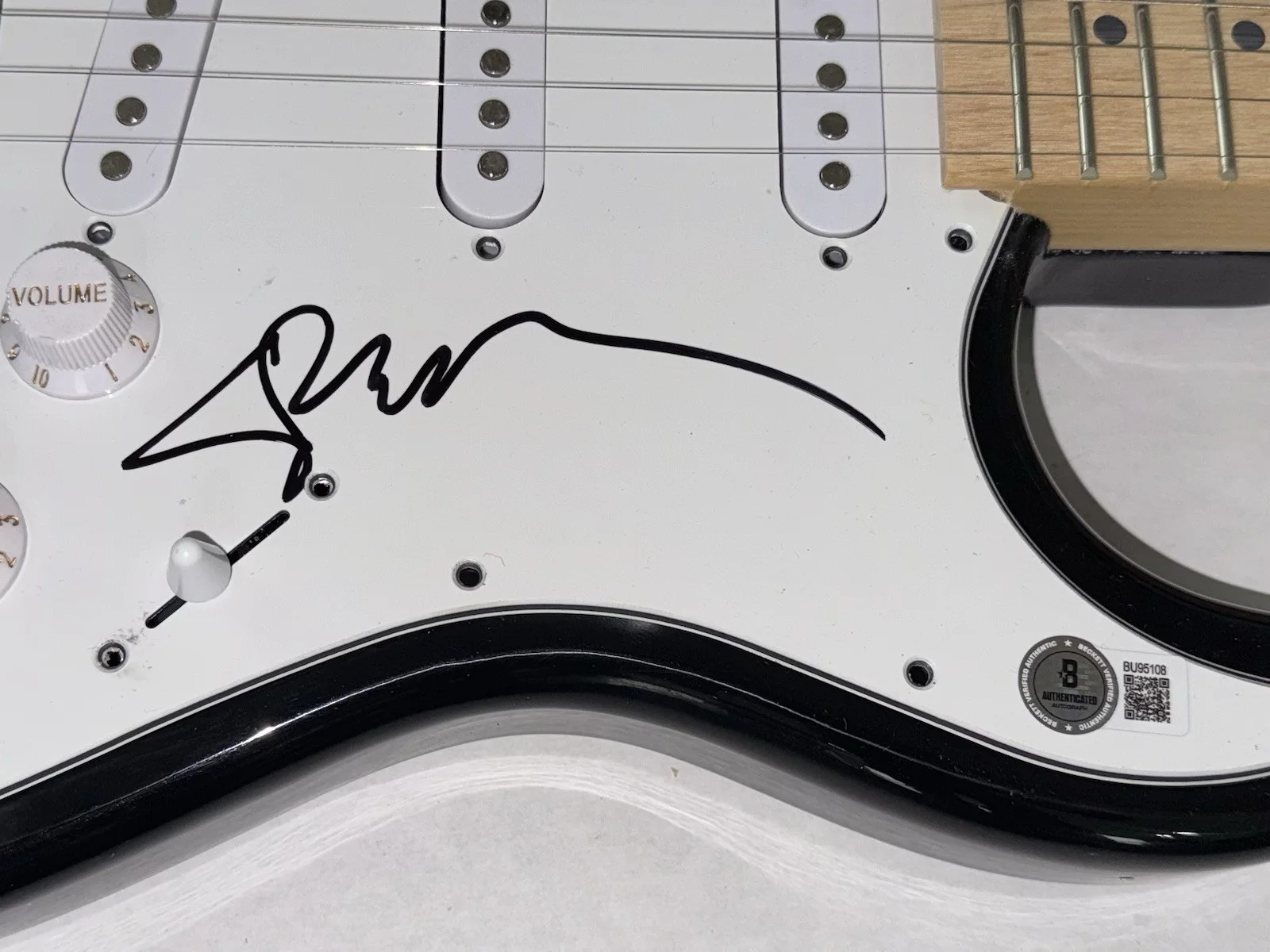 Powerman 5000 Spider One Signed Autograph Electric Guitar Band Singer BAS COA, image 5