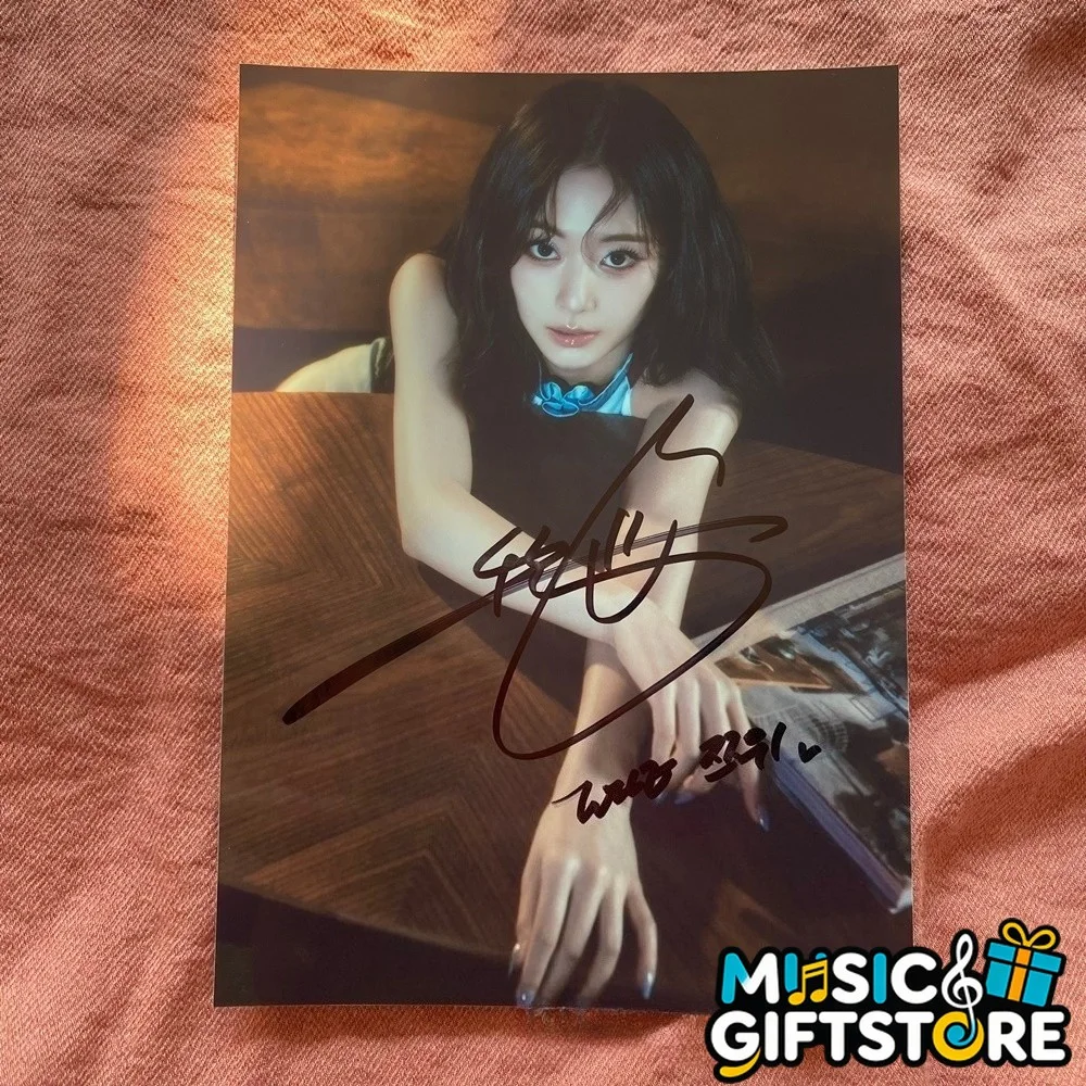 TWICE Tzuyu Autographed Signed Photo 4*6 K-POP Collectibles 202602 #MUGS, изображение 4