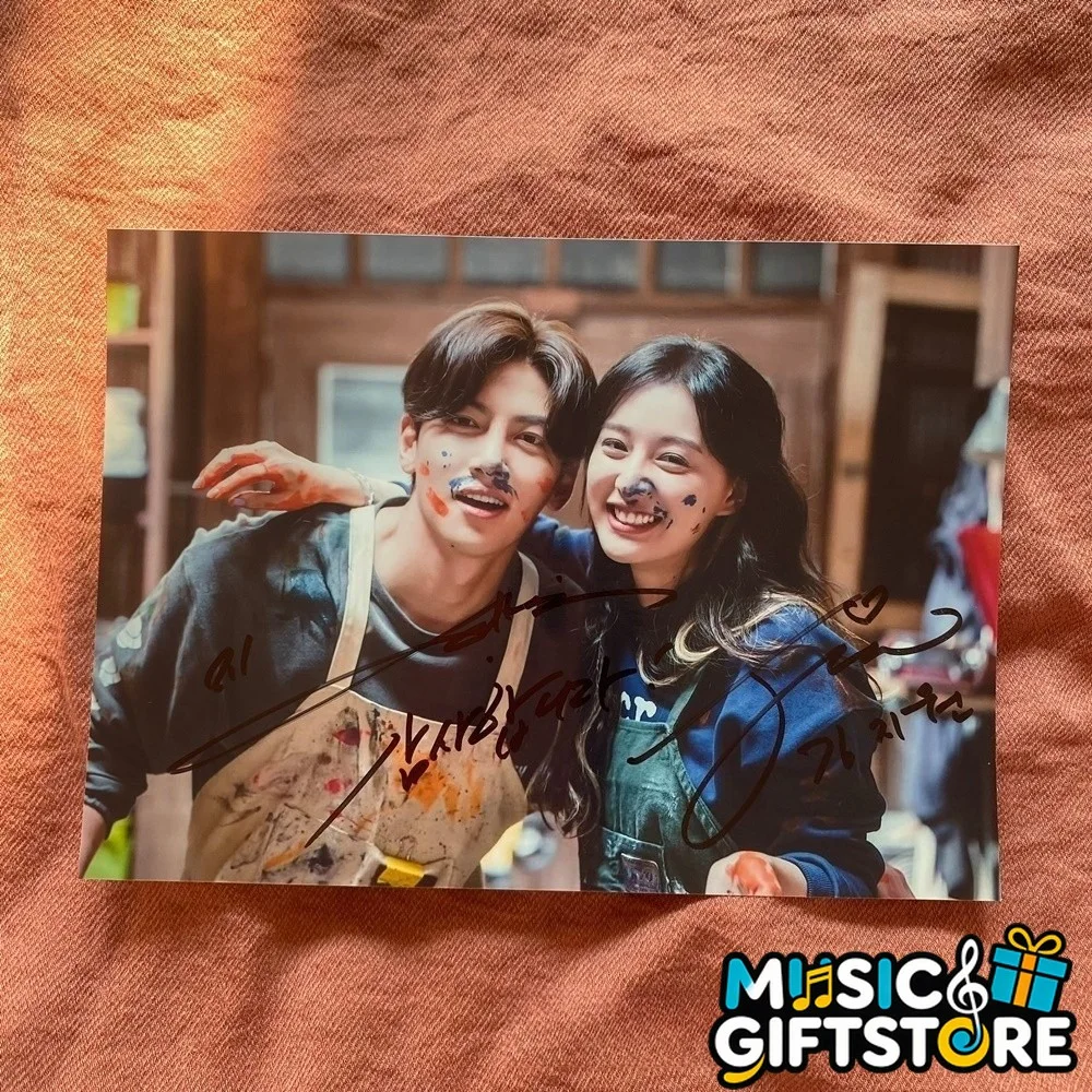 Lovestruck in the City Ji Chang Wook Kim Ji Won Autographed Photo K-Drama #MUGS, изображение 4