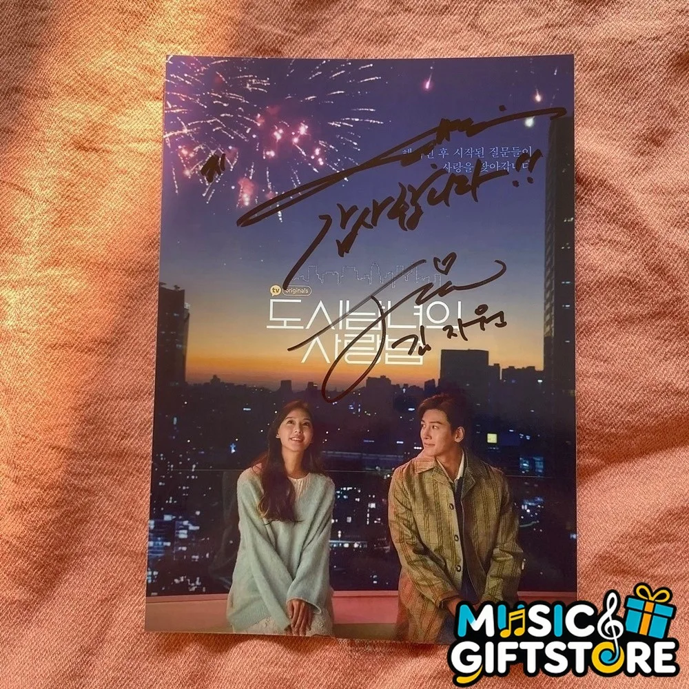 Lovestruck in the City Ji Chang Wook Kim Ji Won Autographed Photo K-Drama #MUGS, изображение 5