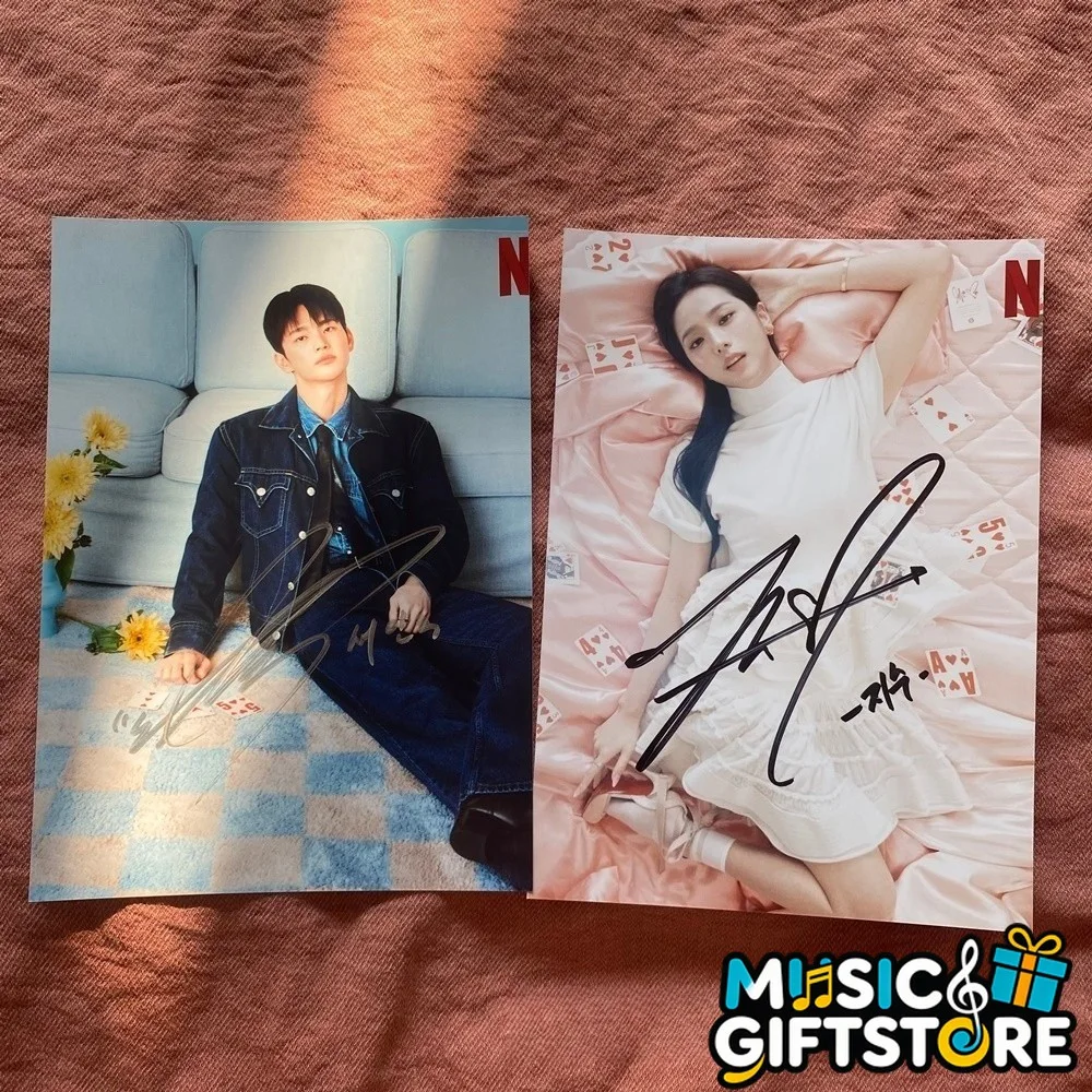 Boyfriend on Demand Jisoo Seo In Guk Autographed Signed Photo K-Drama 2026b #MUG, изображение 2