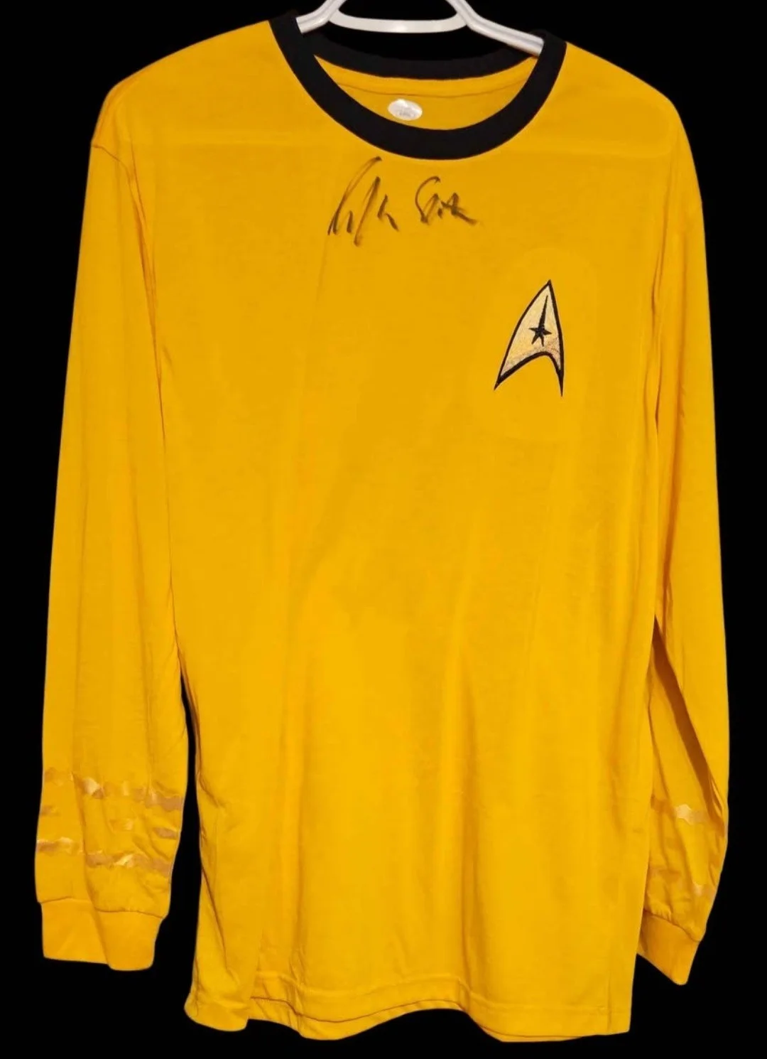 William Shatner — William Shatner Signed Star Trek Prop Uniform Shirt (JSA), image 2