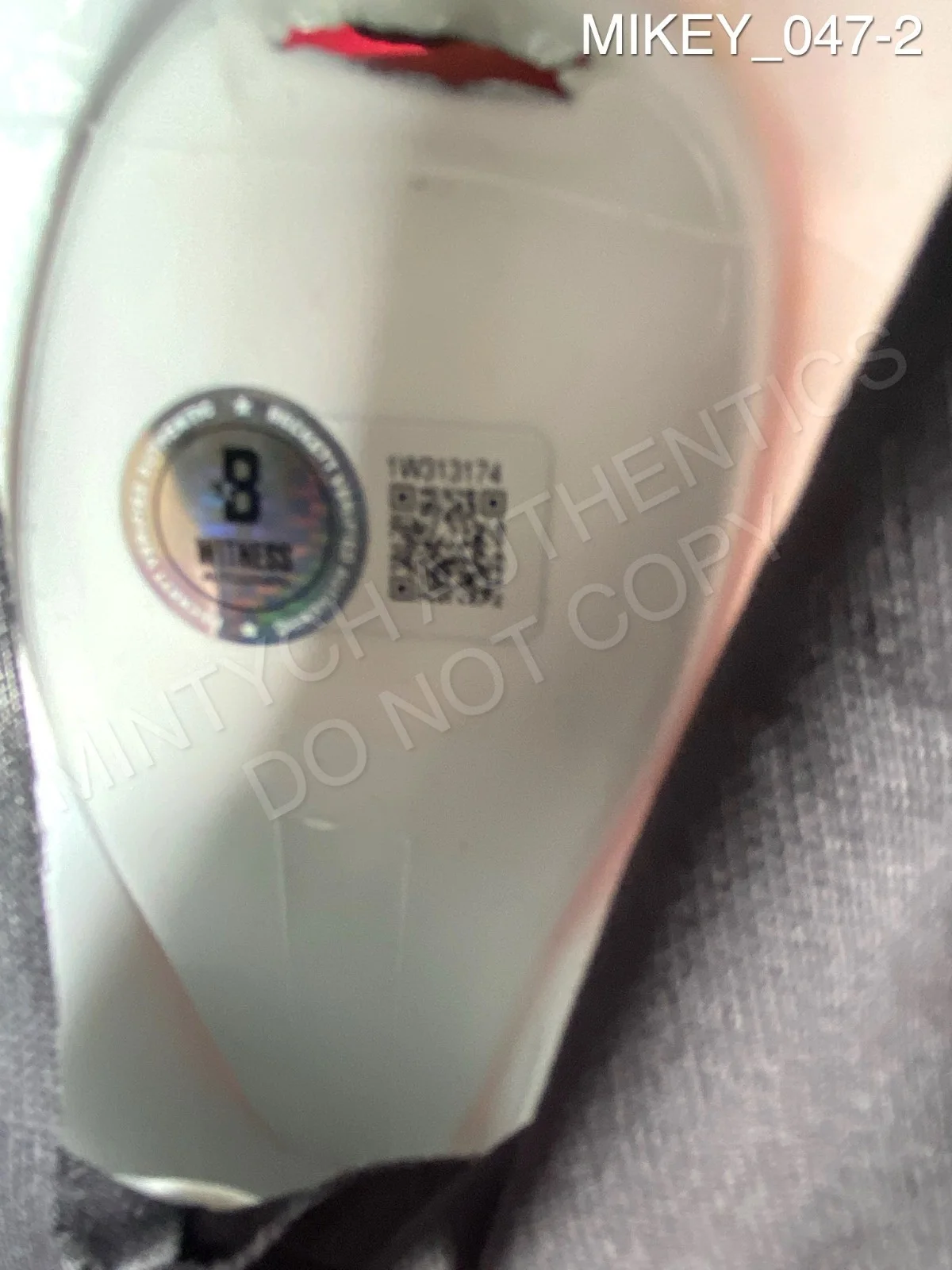 Mikey Madison — Mikey Madison autographed signed Ghostface Fun World UW mask Beckett COA horror, image 2