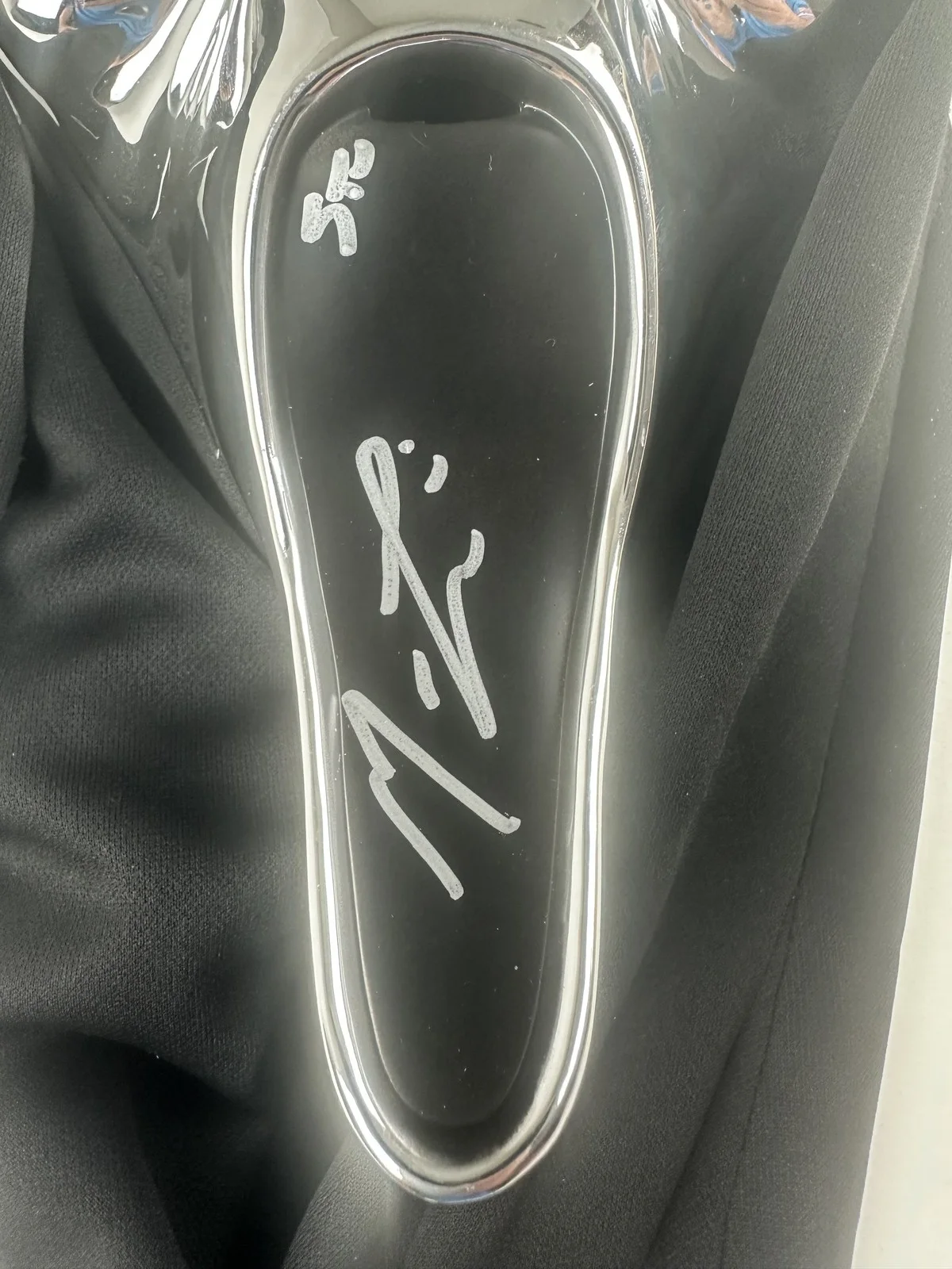Matthew Lillard — Matthew Lillard signed chrome Ghostface Scream mask autograph Stu Macher BAS 607, image 2