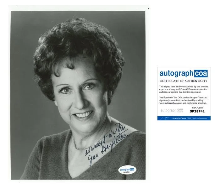 Jean Stapleton — Jean Stapleton "All in the Family" AUTOGRAPH Signed Autographed 8x10 Photo ACOA