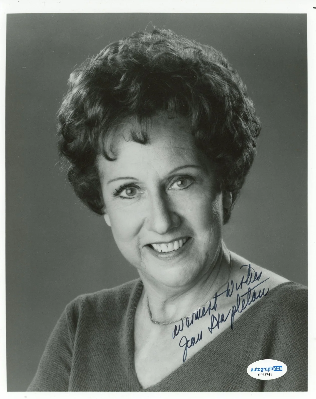 Jean Stapleton — Jean Stapleton "All in the Family" AUTOGRAPH Signed Autographed 8x10 Photo ACOA, изображение 2