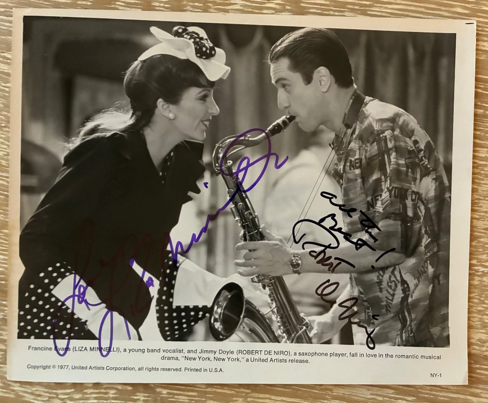Robert DeNiro & Liza Minnelli — Robert De Niro & Liza Minnelli Dual Signed 8x10 Photo New York New York 1977
