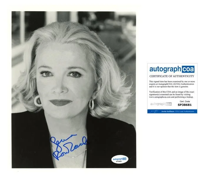 Gena Rowlands — Gena Rowlands "The Notebook" AUTOGRAPH Signed Autographed 8x10 Photo B ACOA