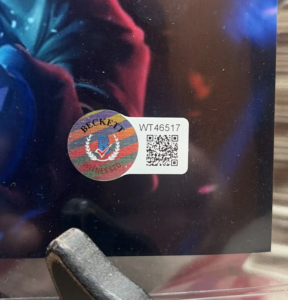 Wingert, Mick — Mick Wingert Signed 8x10 Photo League Of Legends/Arcane - Beckett Authentication, изображение 3