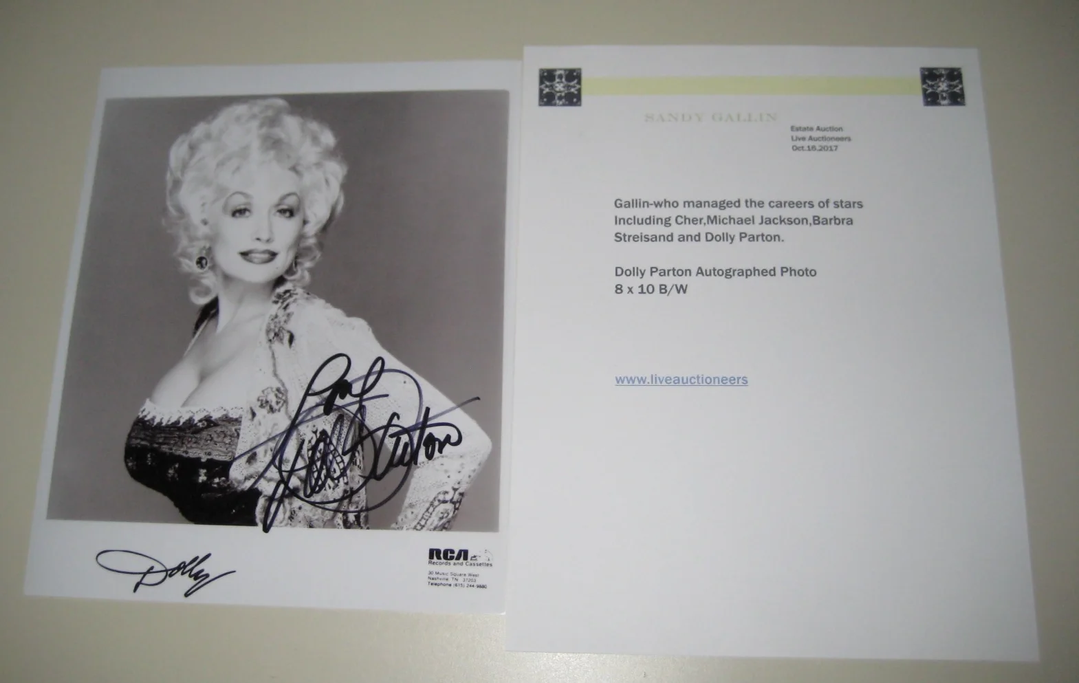 Dolly Parton — Dolly Parton Signed Photo RCA Records with COA B&W Photograph, image 2