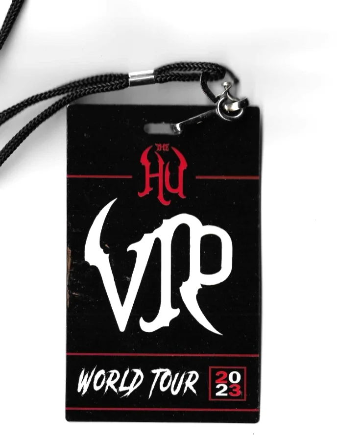 The Hu Mongolian rock band REAL fully hand SIGNED 2023 World Tour VIP pass COA, изображение 2