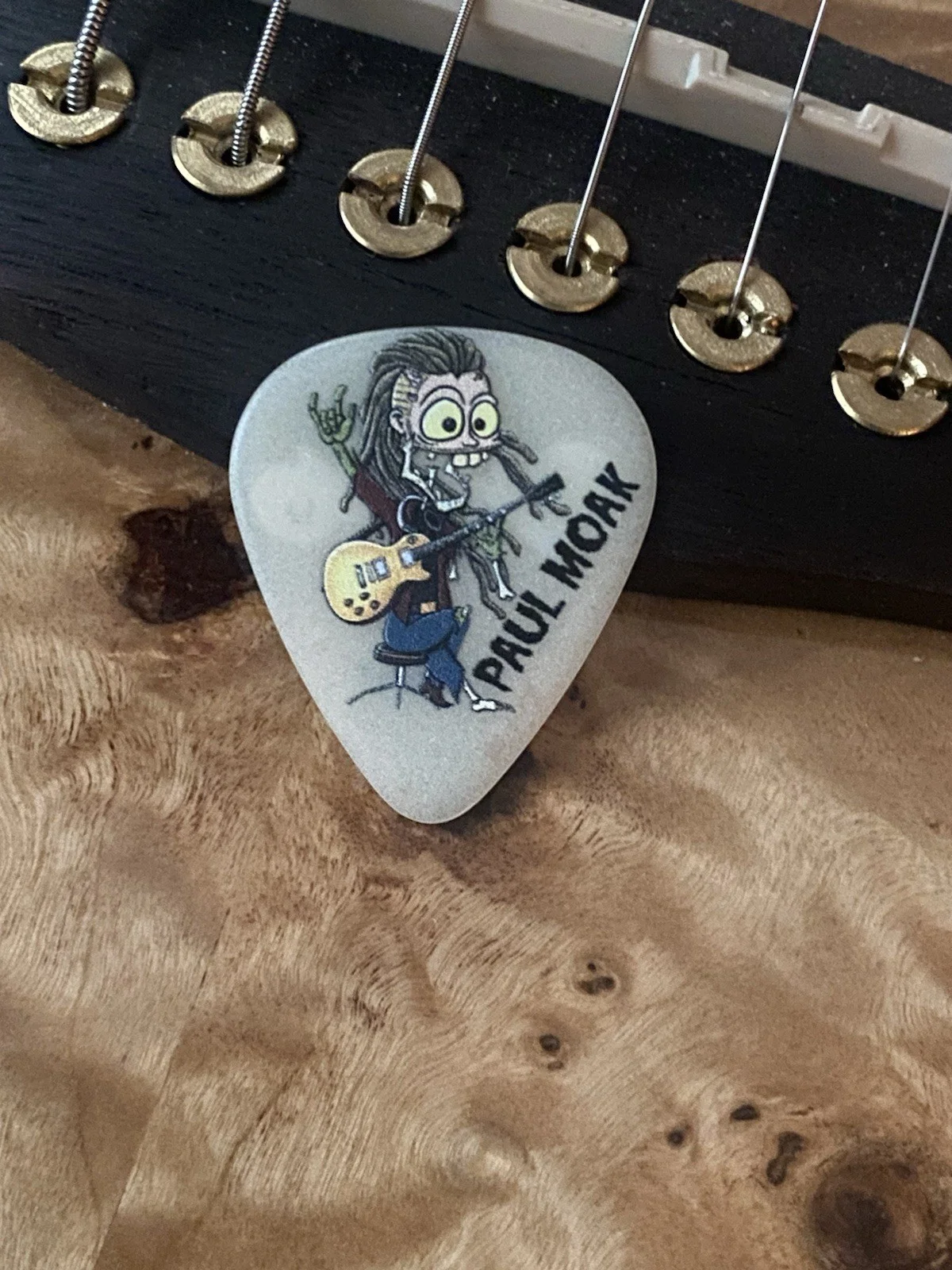 Heart Guitar Pick From Guitarist Paul Moak Found In Indy Last Tour 2026 Glows!, изображение 2