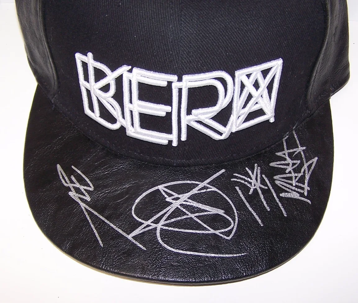 Kerbera Rock Band — KERBERA Signed Hat ( Sweden Alt Rock Band Autograph Hat ) Very Rare !!! Clean!!, изображение 2
