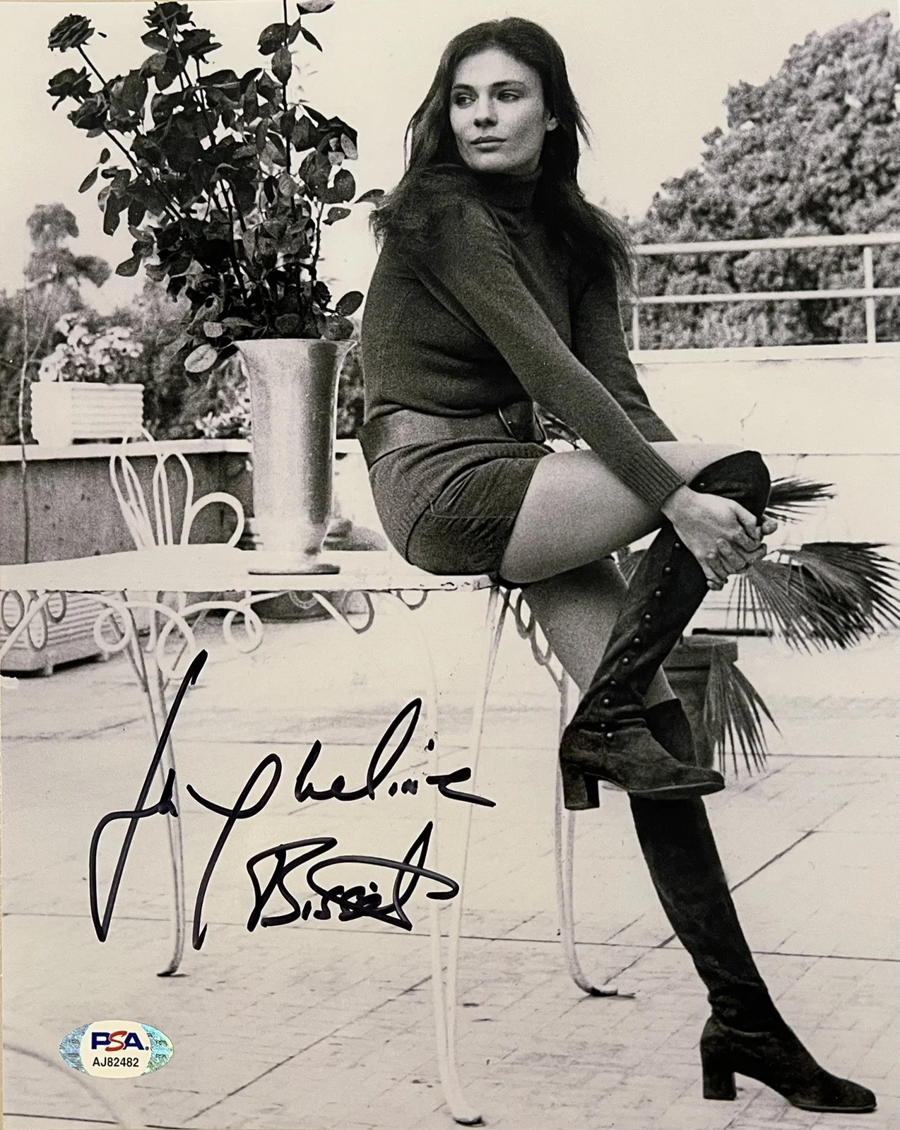 Jacqueline Bisset — Jacqueline Bisset Signed Photo Bullit The Deep PSA/DNA COA I Am Legend, image 2