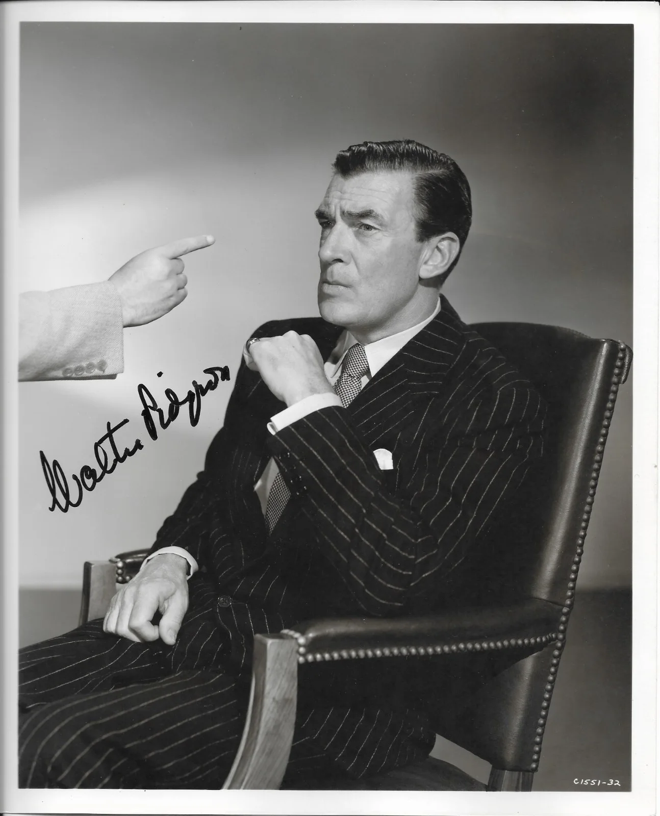 Walter Pidgeon — Quality Vintage WALTER PIDGEON Signed 8 x 10 Photo County Line Double Weight