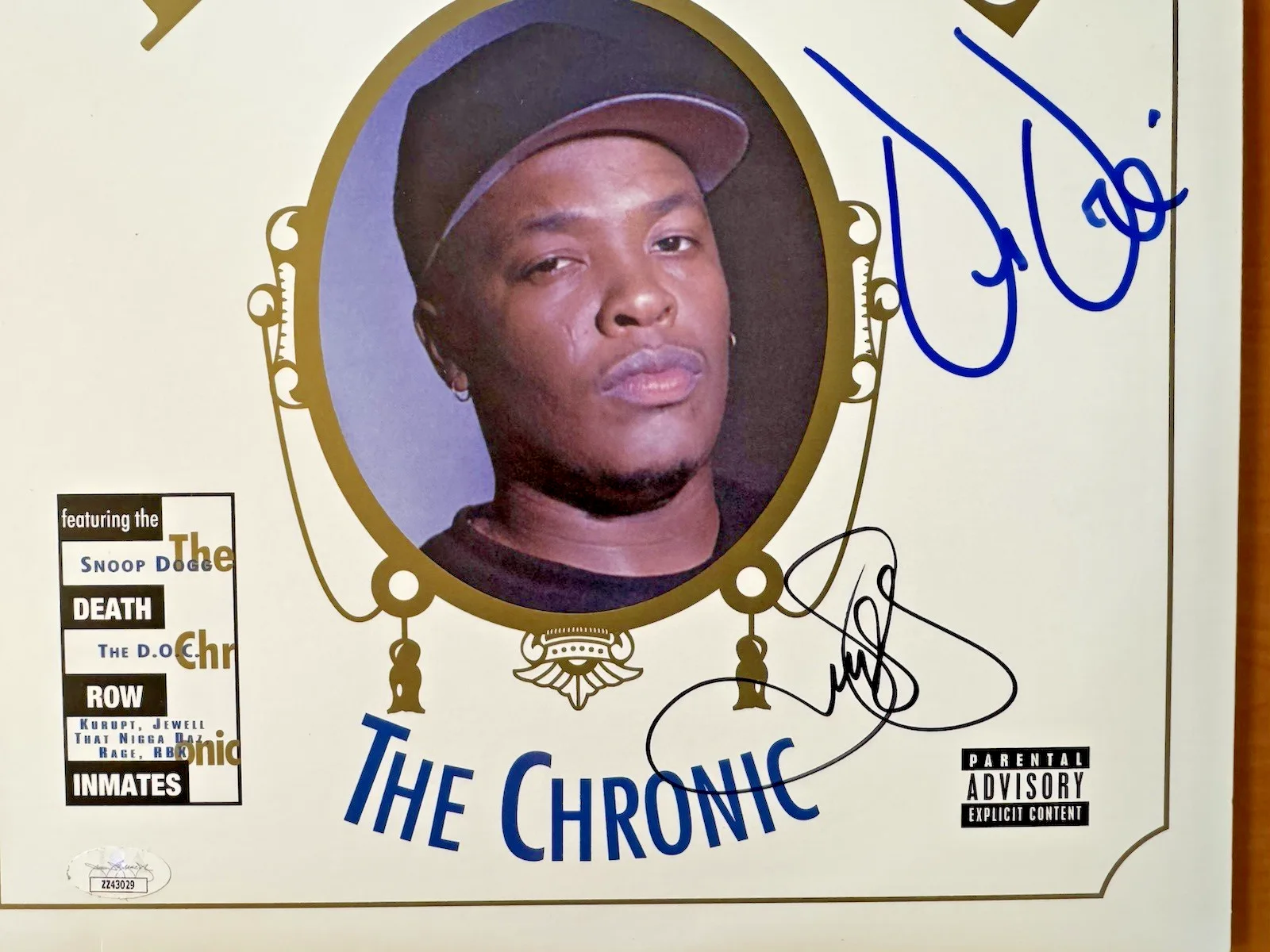 Dr. Dre Snoop Dogg Signed Autographed The Chronic Album Vinyl Record LP JSA LOA, image 2