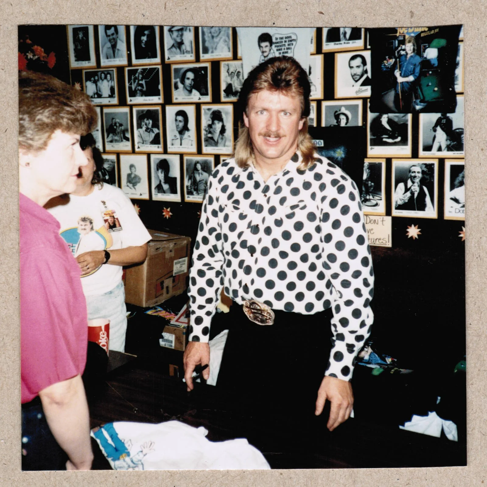 1992 Joe Diffie Signed Autograph w/Fan Taken 3.5 x 3.5 OOAK Photo Ticket Stub, image 3