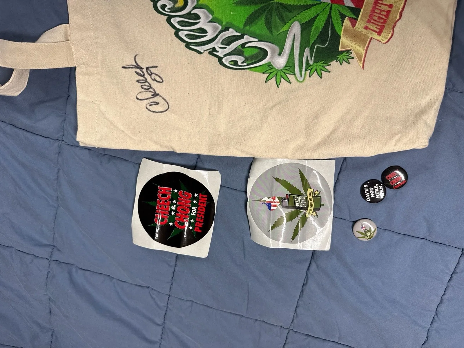 Signed Cheech & Chong Light Up America & Canada VIP Tote Bag and Merch Bundle, image 2