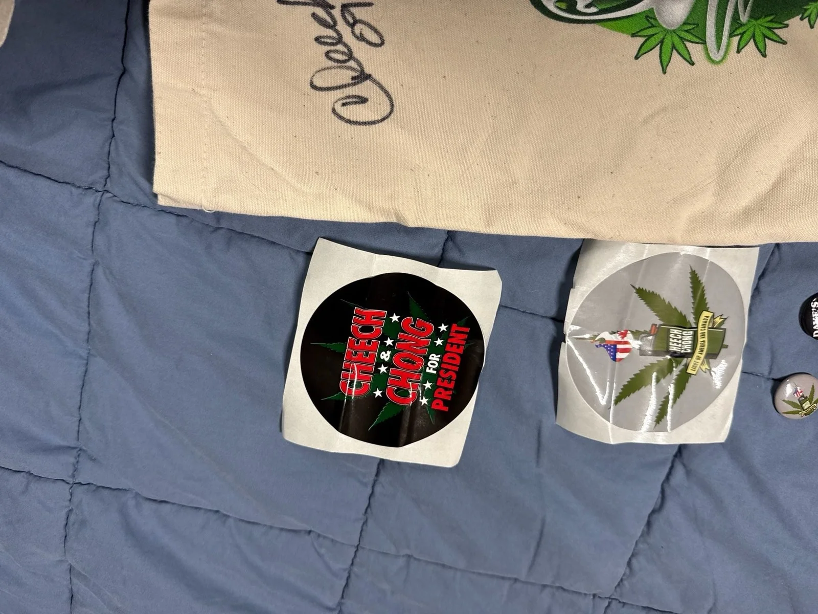 Signed Cheech & Chong Light Up America & Canada VIP Tote Bag and Merch Bundle, image 3