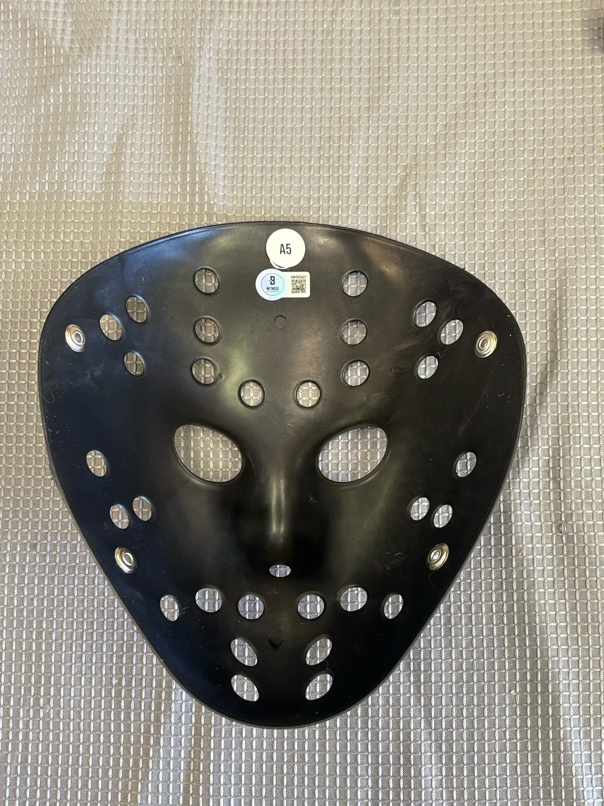 Ari Lehman — Ari Lehman Friday The 13th Jason 1 Hockey Mask Autograph JSA COA, image 2