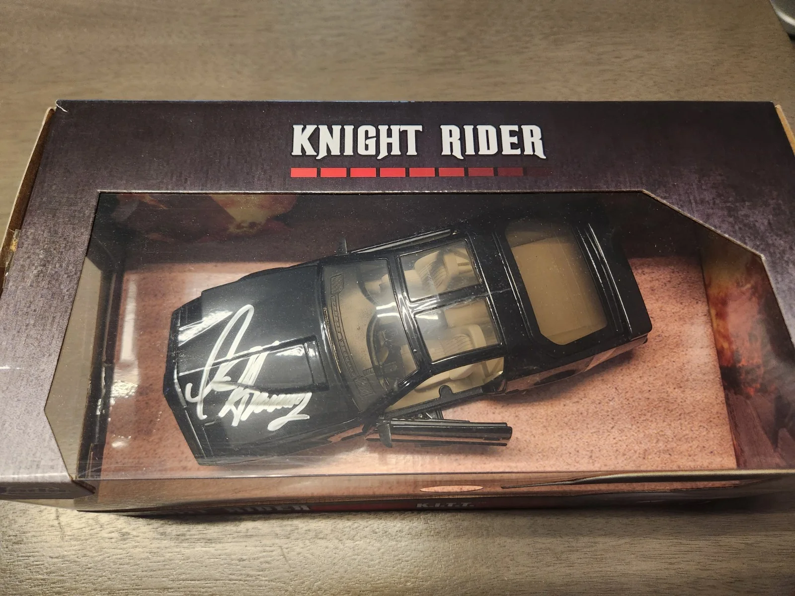 Knight Rider K.I.T.T. Diecast Figure Signed Beckett Authenticated, изображение 2