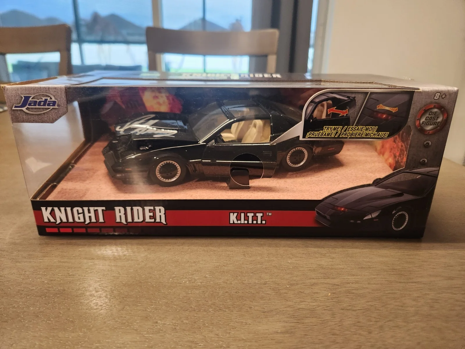 Knight Rider K.I.T.T. Diecast Figure Signed Beckett Authenticated, изображение 3