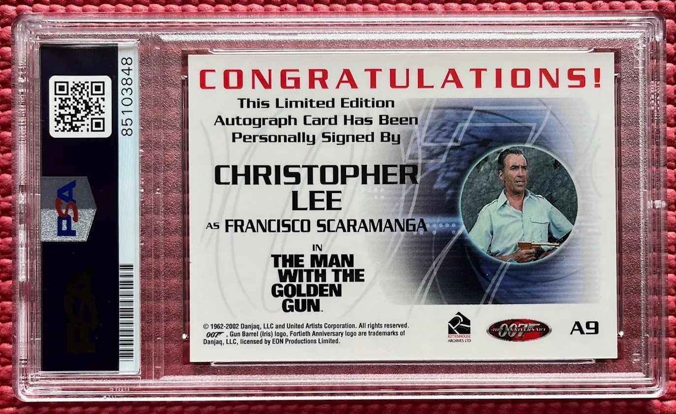 Christopher Lee — PSA slabbed signed CHRISTOPHER LEE auto "MAN WITH THE GOLDEN GUN" Gem Mint 10, изображение 3