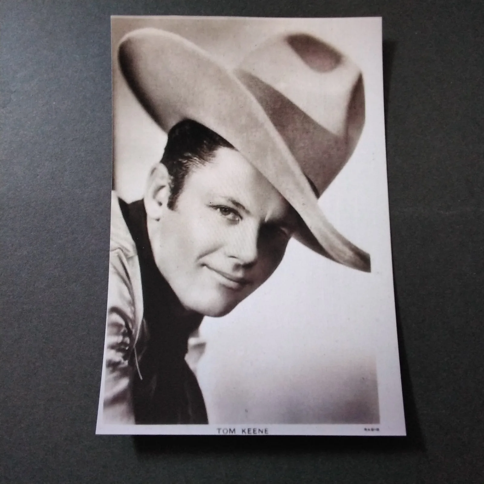 Tom Keene SIGNED Photo 30s Movie TV Actor Sky King Western Mail Come on Danger, изображение 5