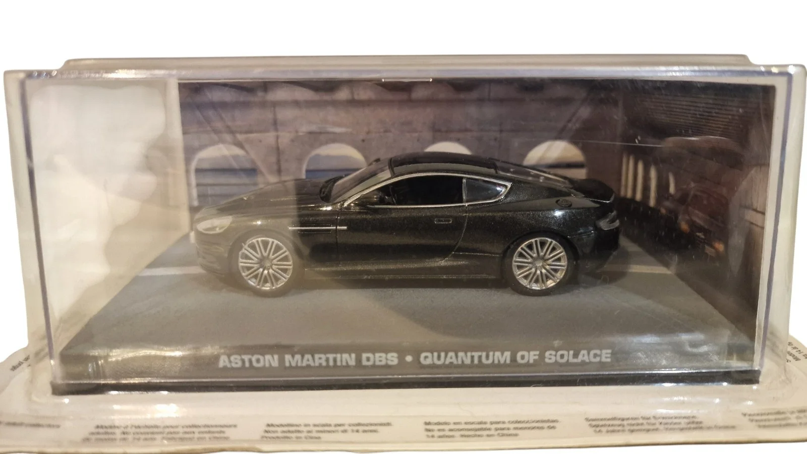 James Bond Aston Martin DBS, Jaguar XKR, Jaguar XJ8 by Minichamps - 1/43, изображение 4