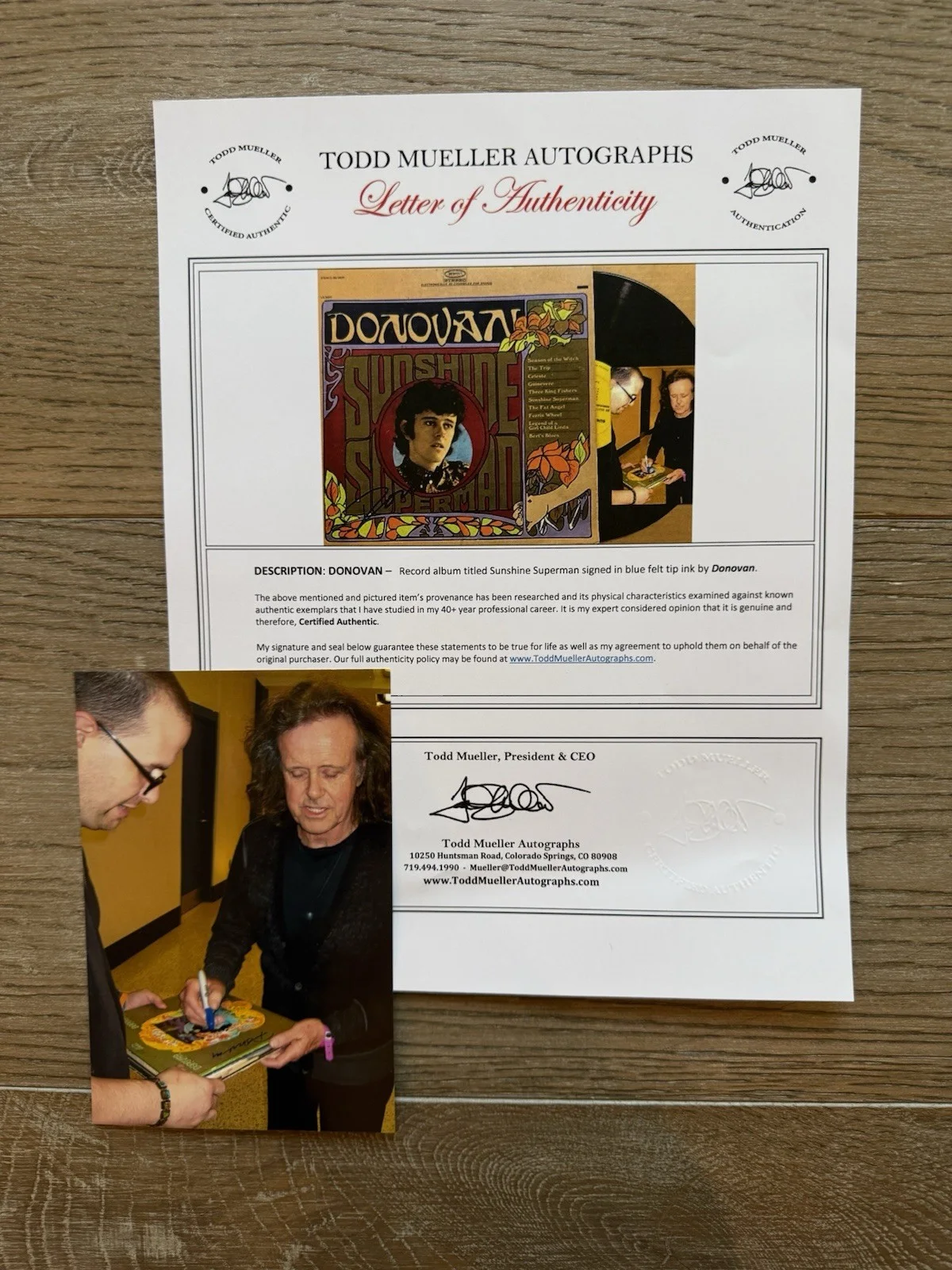 Donovan signed Sunshine Superman album LOA & photo proof, изображение 4