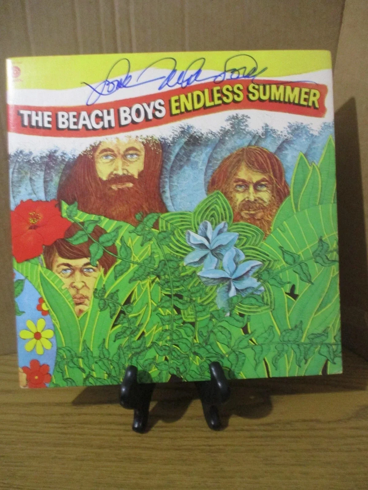MIKE LOVE (THE BEACH BOYS) AUTHENTIC SIGNED/AUTOGRAPHED VINYL RECORD-JSA CERT, image 2