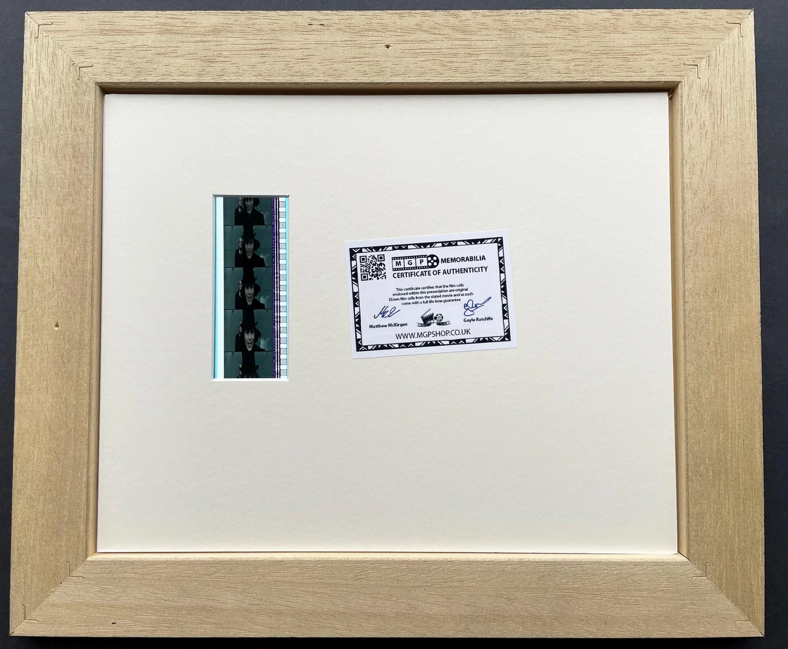 CHARLIE & The CHOCOLATE FACTORY Original 35mm Film Cells in Quality Wood Frame, изображение 3