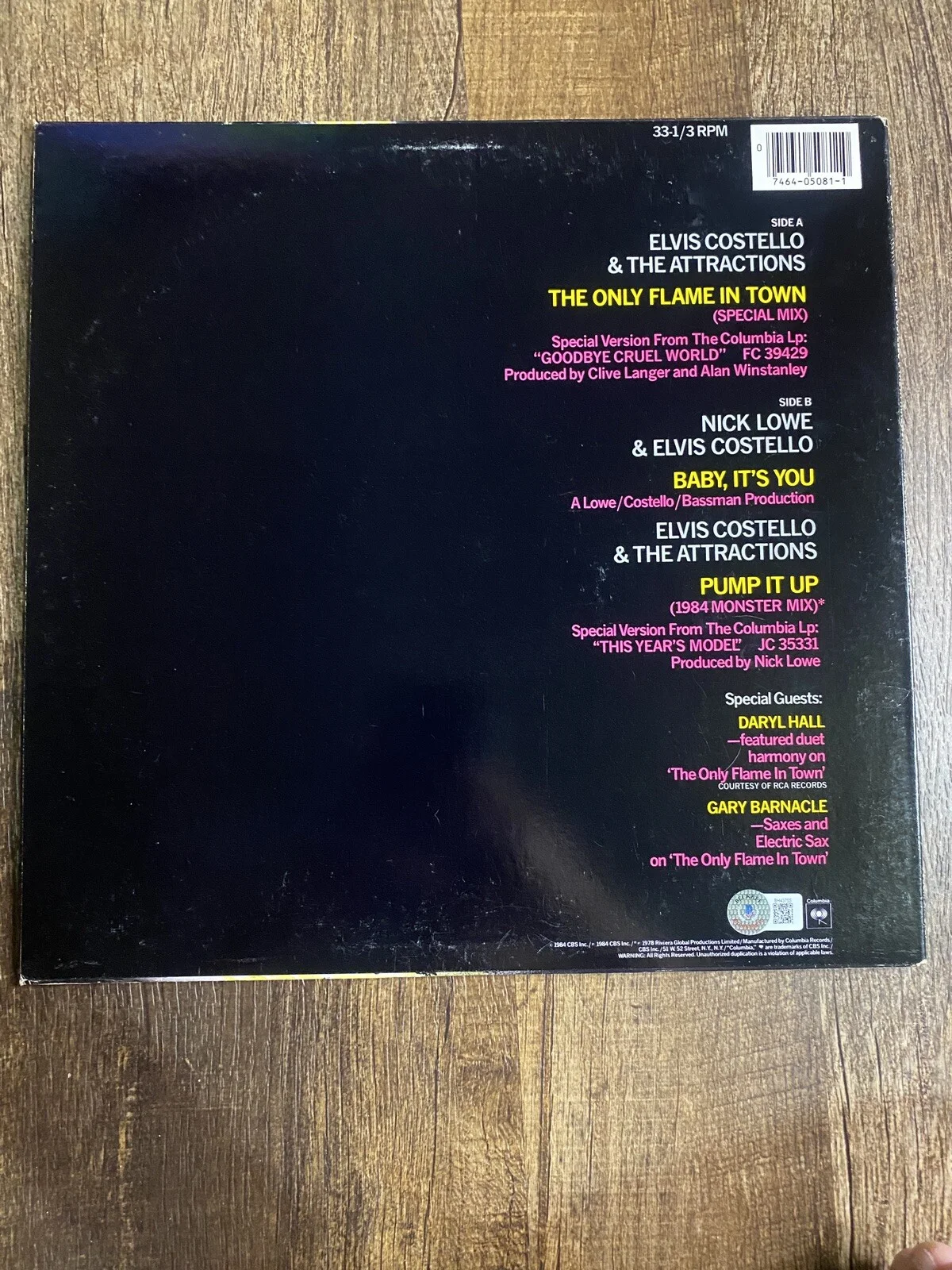 Elvis Costello signed The Only Flame in Town vinyl beckett COA authentic auto, изображение 2