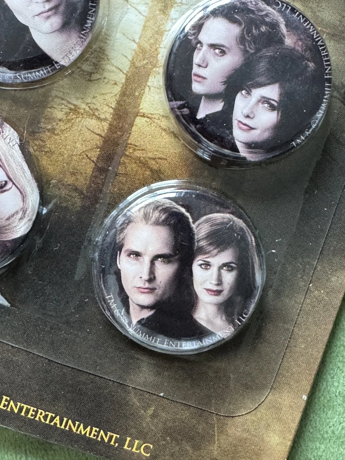Official Twilight Saga: New Moon Collectable Pin Set by NECA - Set of 4, image 5