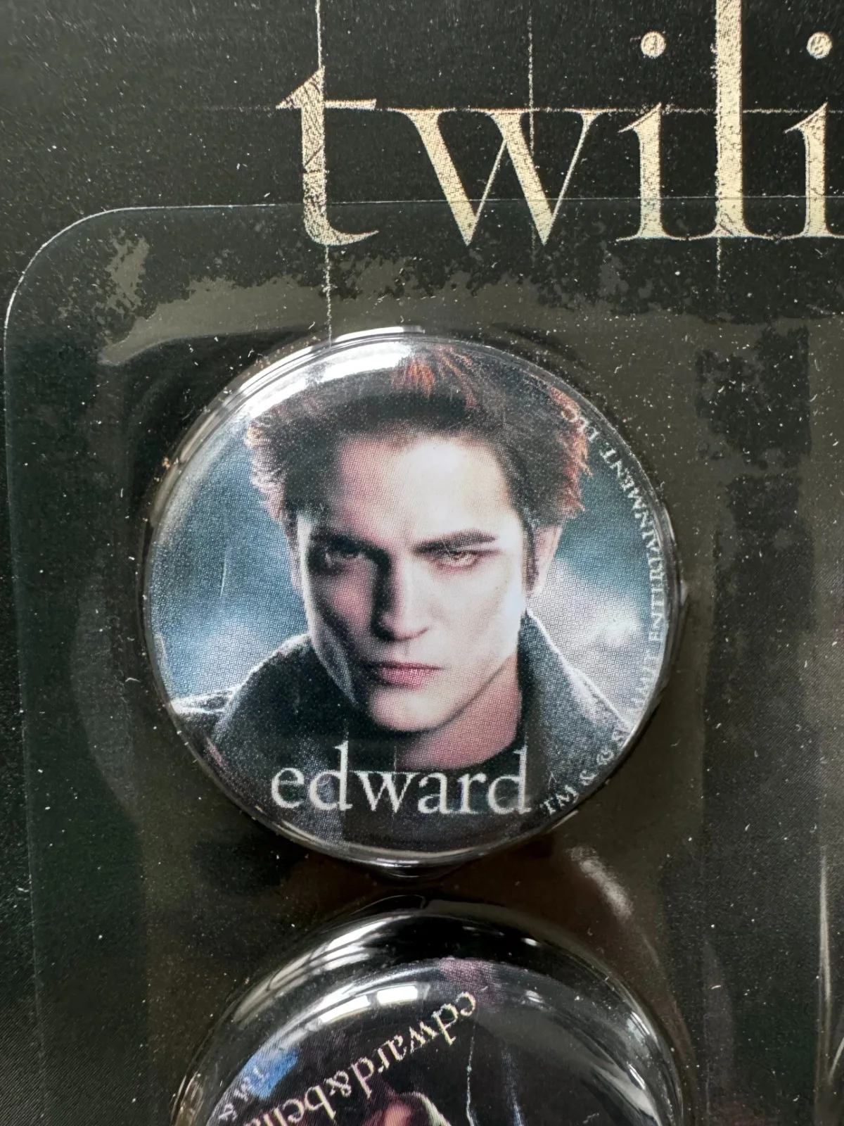 Official Twilight Collectable Pin Set by NECA - Set of 4 - Edward & Bella, изображение 3