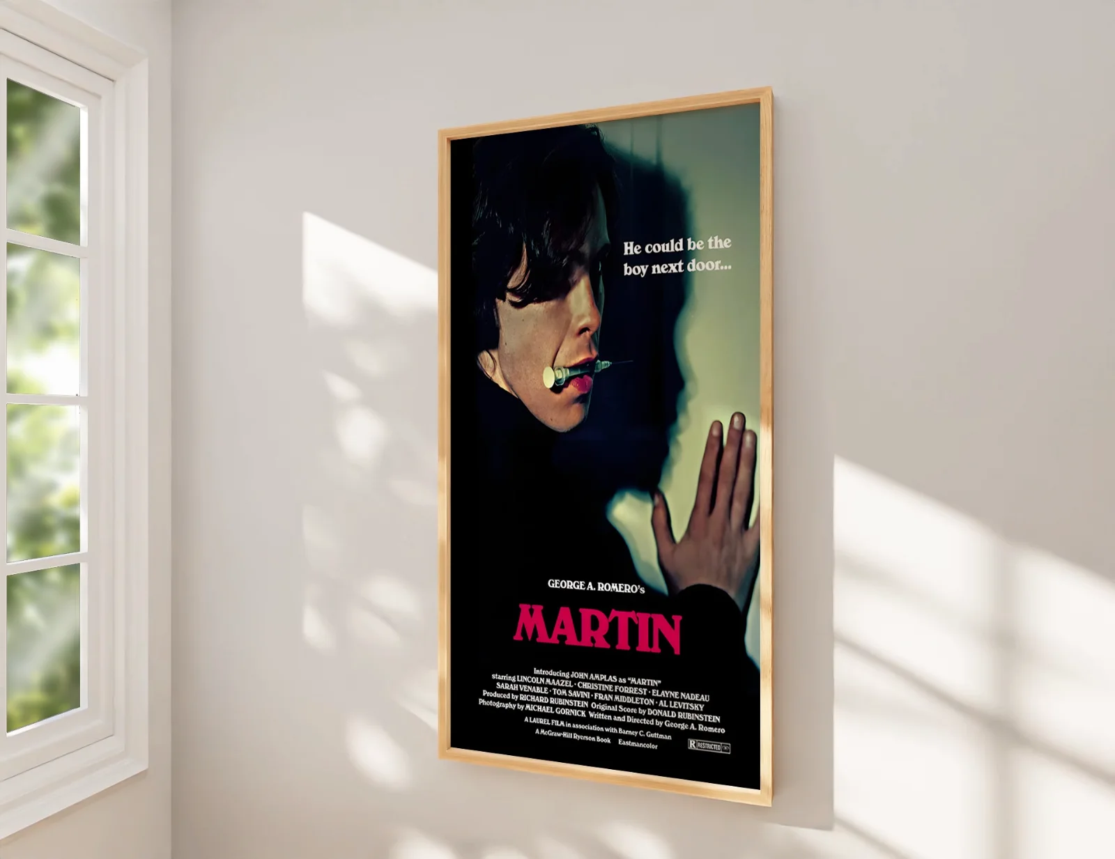 Martin 1977 Vampire Horror Film - Restored 27.2" x 41" US One Sheet, изображение 2
