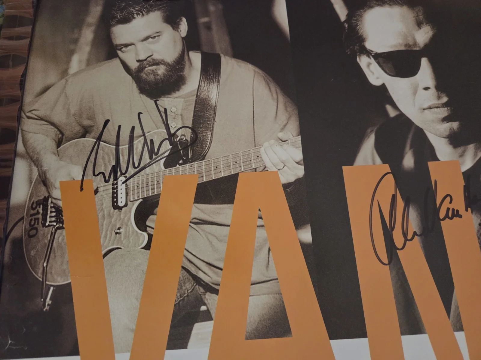 Autographed Van Halen Tour Poster(all 4)...Full Letter Certs JSA & EPPERSON, изображение 5