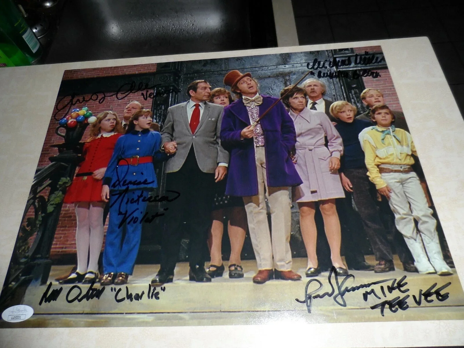 5 WONKA KIDS — WILLY WONKA & THE CHOCOLATE FACTORY SIGNED 11X14 PHOTO WONKA KIDS JSA CERTIFIED, изображение 2