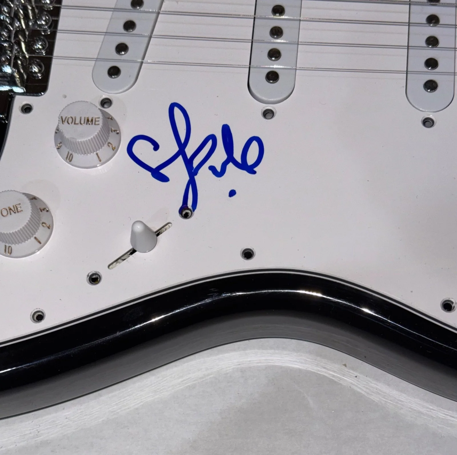 P!NK Pink Signed Autograph Electric Guitar Alecia Moore Missundaztood JSA COA, изображение 4