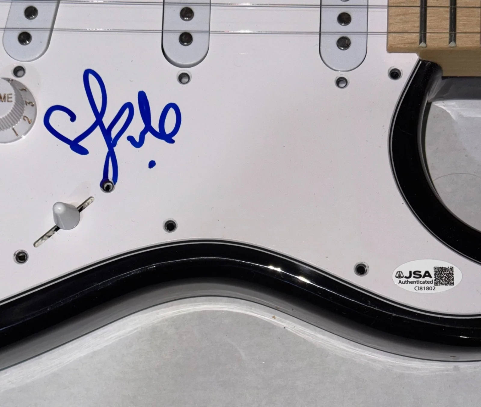 P!NK Pink Signed Autograph Electric Guitar Alecia Moore Missundaztood JSA COA, изображение 5