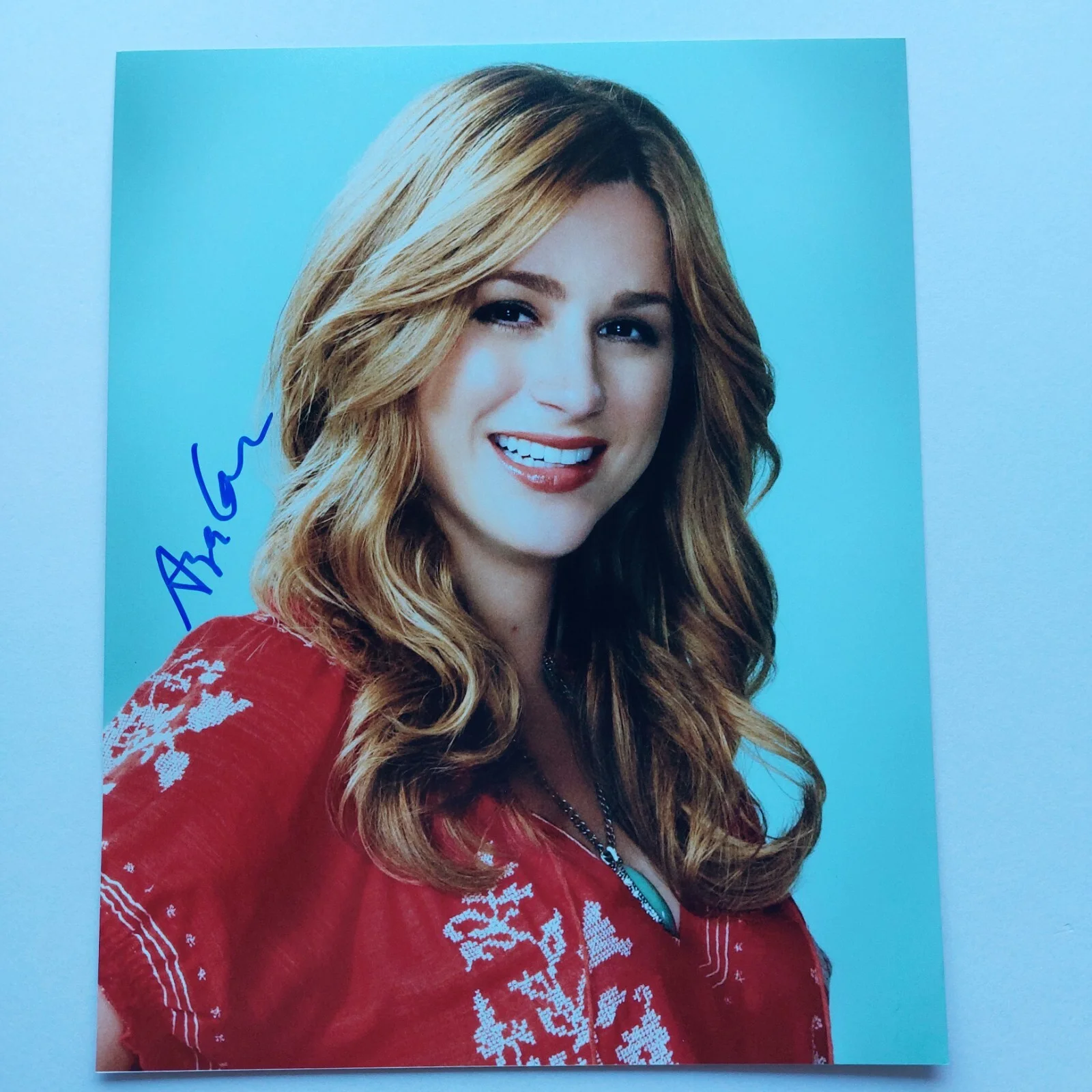 Aya Cash — Aya Cash Signed 8x10 Photo with COA (The Boys, Wolf of Wallstreet), изображение 2
