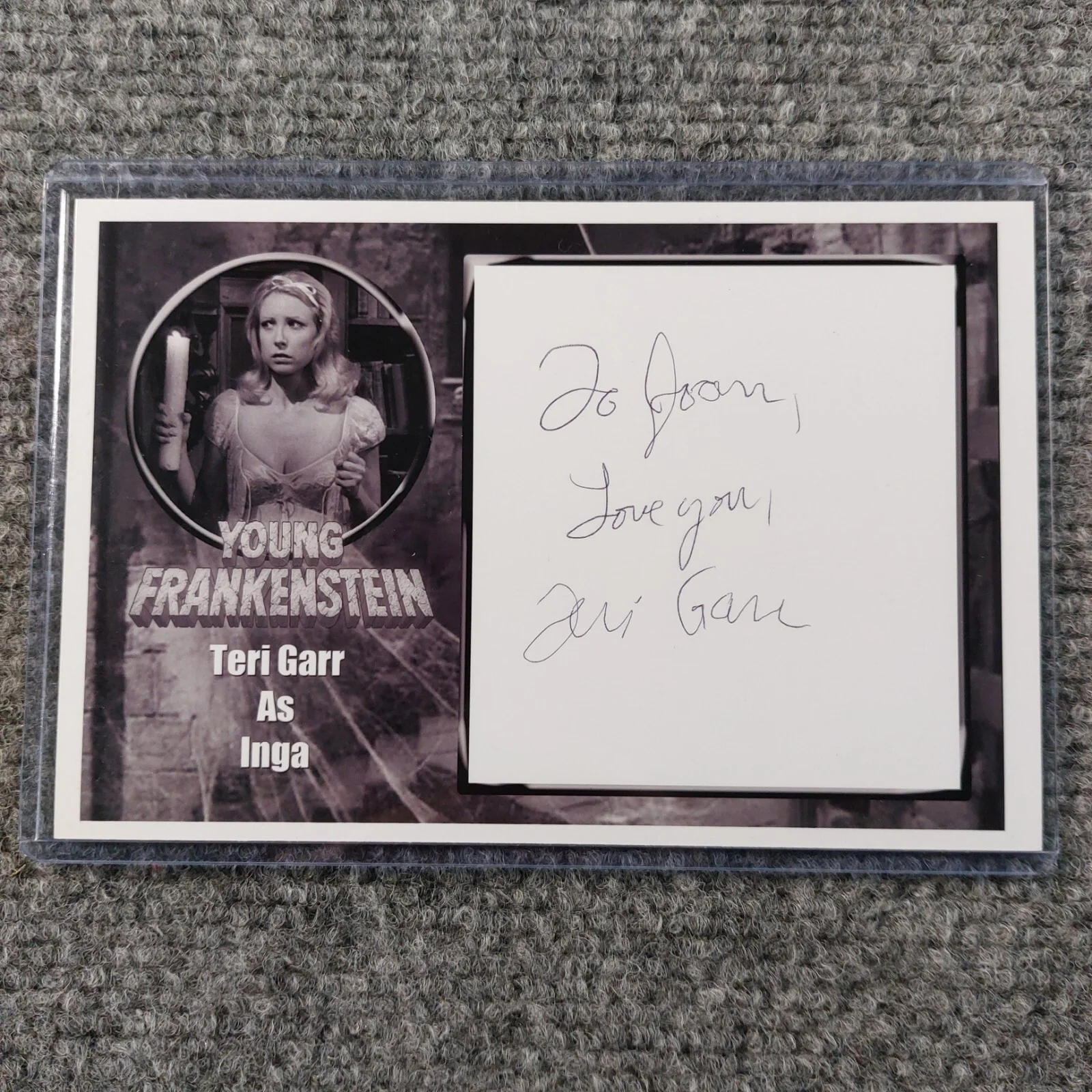Teri Garr — Teri Garr SIGNED 4x6 Photo (Young Frankenstein, Tootsie, Close Encounters)