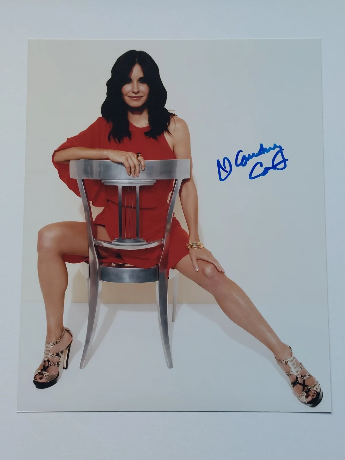 Courteney Cox — Courteney Cox SIGNED 8x10 Photo Beckett COA Friends Autographed, image 2