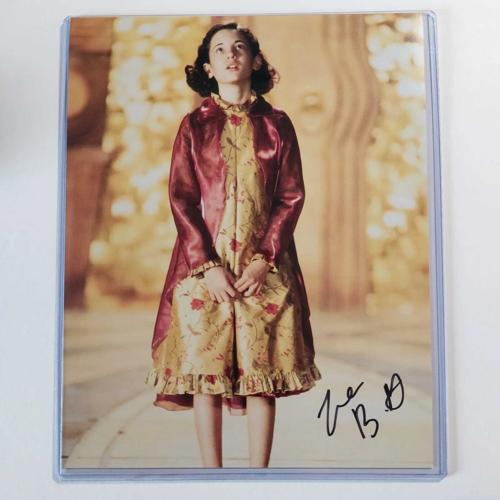Ivana Baquero — Pan’s Labyrinth signed 8x10 Photo With COA Ivana Baquero Autographed Picture