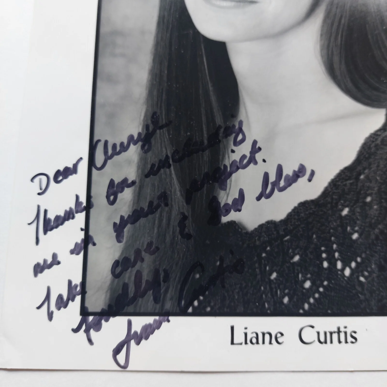 Liane Curtis — RARE Liane Curtis signed 8x10 Photo (Girlfriend from Hell, Critters 2) Auto, изображение 2