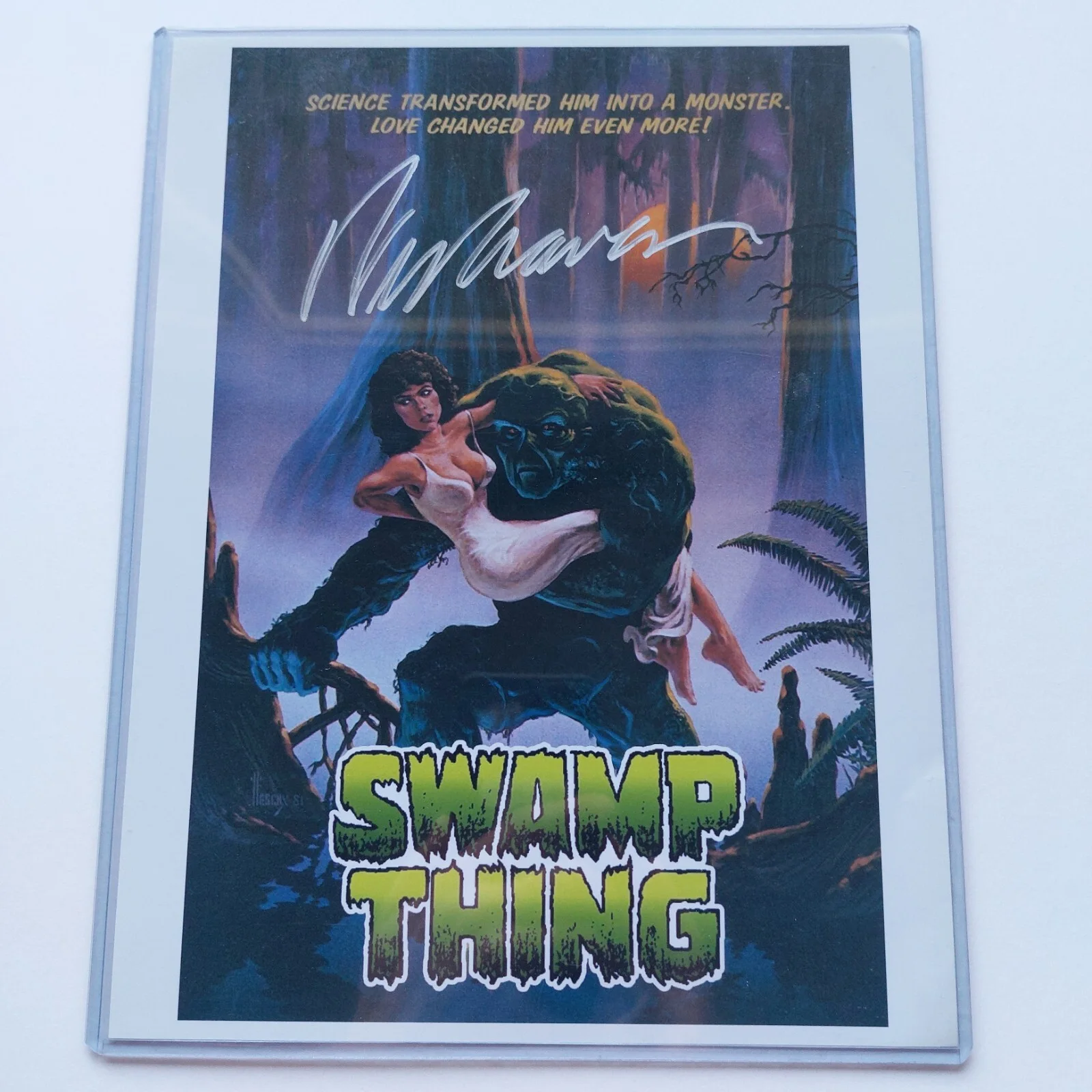 Wes Craven — Wes Craven SIGNED PHOTO Horror (Nightmare on Elm Street, Swamp Thing, Scream)