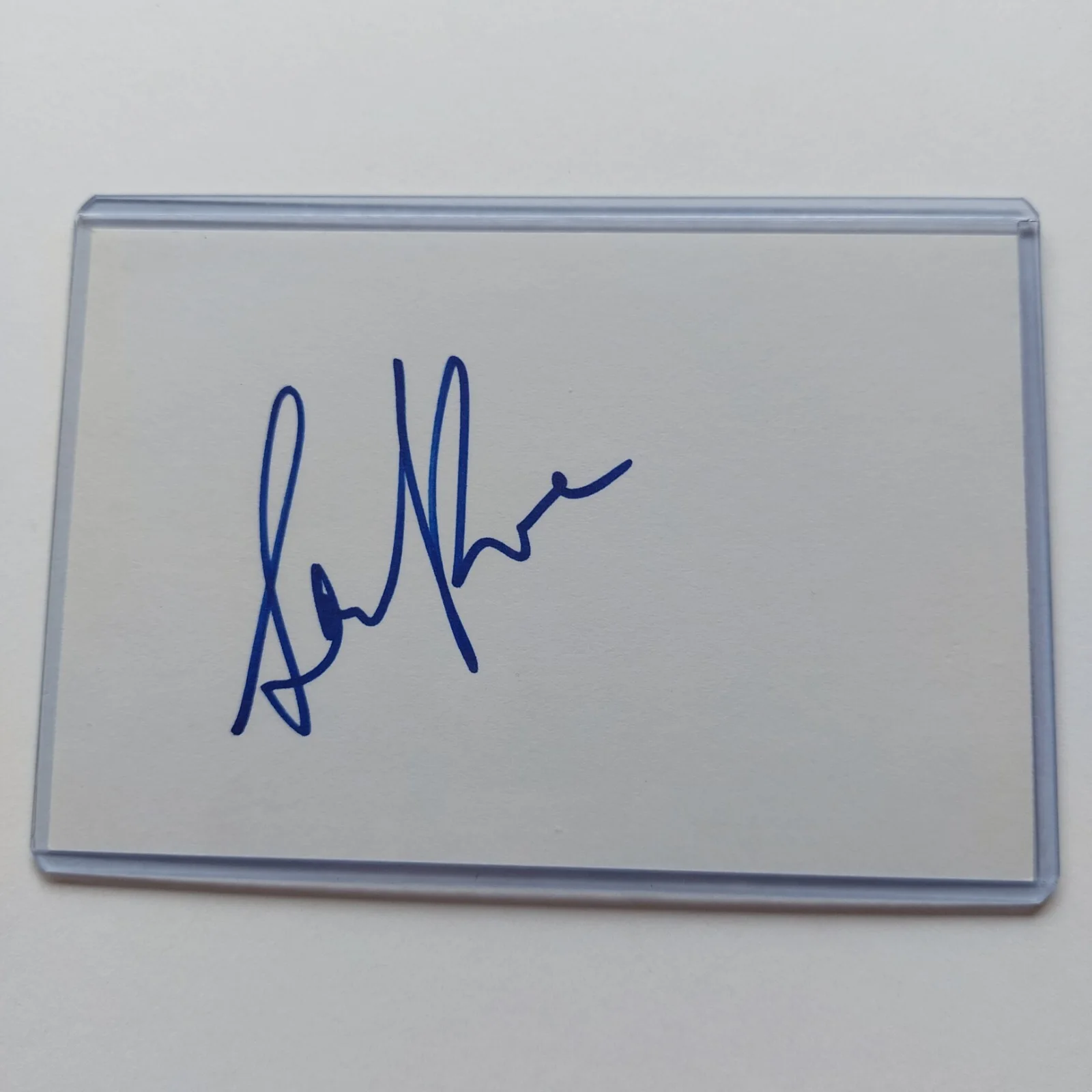 Sara Rue — Sara Rue signed 4x6 Index Card (Pearl Harbor, Less than Perfect, Gypsy 83), изображение 2